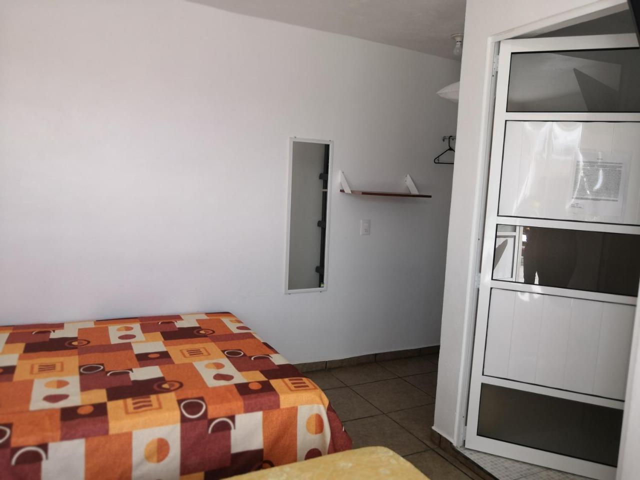 Hostal Maple 克雷塔罗 外观 照片